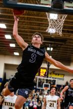 Isaac Bruns had 27 points against Tea Area Dec. 9. Photo by Peterman Sports Photography • stevepeterman5@gmail.com