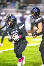 Jackson Boonstra runs the ball into the endzone for a touchdown on the first play of the game Oct. 13 against Beresford. Photo by Peterman Sports Photography stevepeterman5@gmail.com