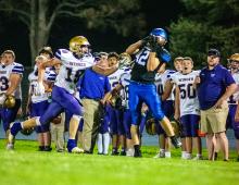 Ashton Fairbanks making the catch for a 25 yard gain versus Winner.