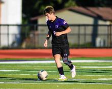 Freshman Landen Adams takes the ball up the pitch for the Panthers on August 25, 2025. Photos by Peterman Sports Photography stevepeterman5@gmail.com