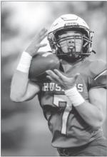 Noah McDermott (not pictured) connected with Hunter Geary for a 30-yard touchdown pass. Photo by Peterman Sports Photography stevepeterman5@gmail.com