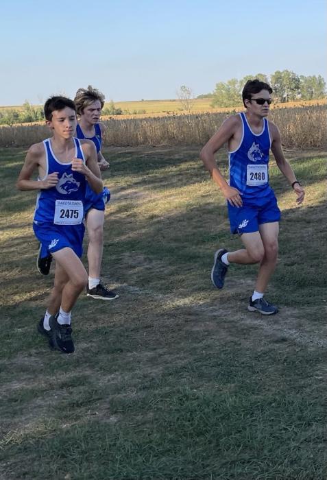 Cael Derochie and Aiden Jansen placed in the JV boys race at the Alcester-Hudson Invite. Submitted photo