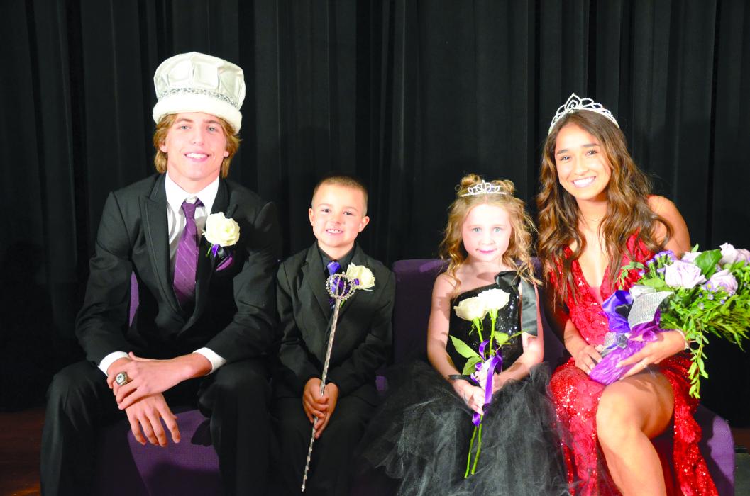 Randy Rosenquist Jr. was named 2022 Homecoming King, far left, and Veronica Morales Homecoming Queen (far right). In the middle are crownbearers Henry Reis and Tegan Photos by Kelly Riibe • times2reporter@gmail.com
