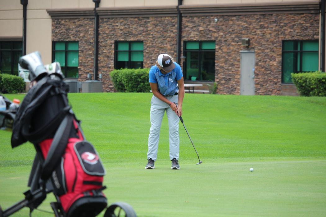 Carter Langle watches his putt near the hole at the DV Invite Aug. 24. Photo by Beth Sherard-Hutcheson • times1@iw.net