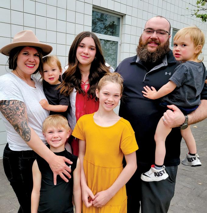 The Verdoorns: Ashley and Joseph with Alexa (13 years old), Gigi (10 years old), Franklin (6 years old) and twins Mika & Luka (3 years old). Submitted photo