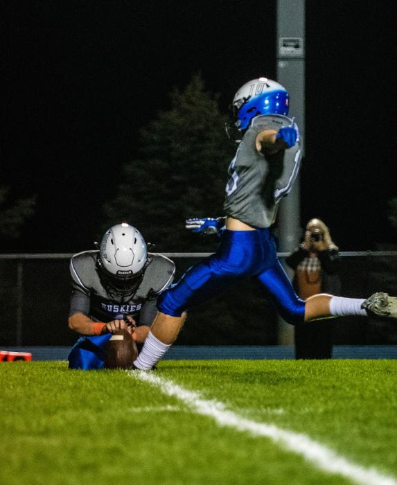 Carson Timmins kicked his 100th extra point against Miller/Highmore-Harrold. He now has 104 in his career as a junior. Photo by Peterman Sports Photography • stevepeterman5@gmail.com