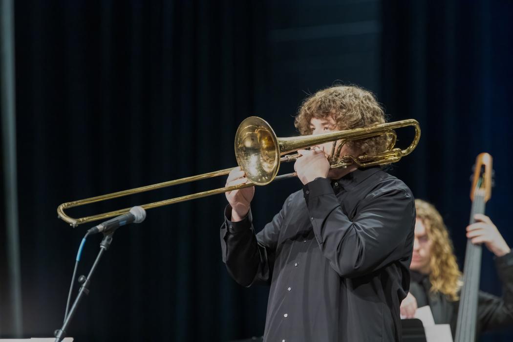 All Photos courtesy of Dave Patrick The Dakota Valley High School Jazz Band travelled to Estherville, IA on Friday, Jan. 20. They competed at the Iowa Lakes Jazz Festival in class 4A and finished in 1st place. Pat Phisitkul, - Piano, Owen Norby - Tenor Saxophone, Jayden Axtel - Trombone, Nick Hanson - Trumpet and Logan Miller - Flute were all awarded outstanding solo awards.