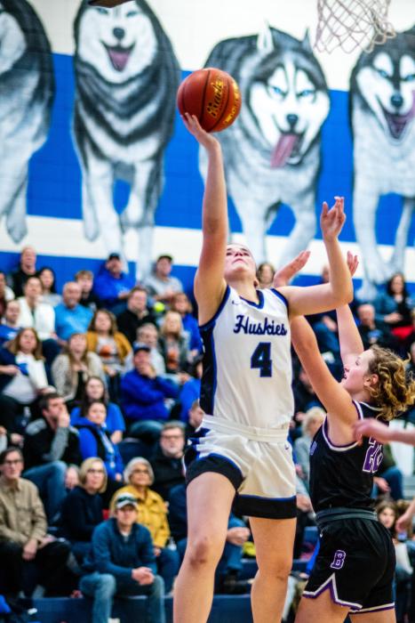 Ashley Brewer goes up for 2 of her 8 points against Beresford Feb. 10. Photo by Peterman Sports Photography stevepeterman@gmail.com