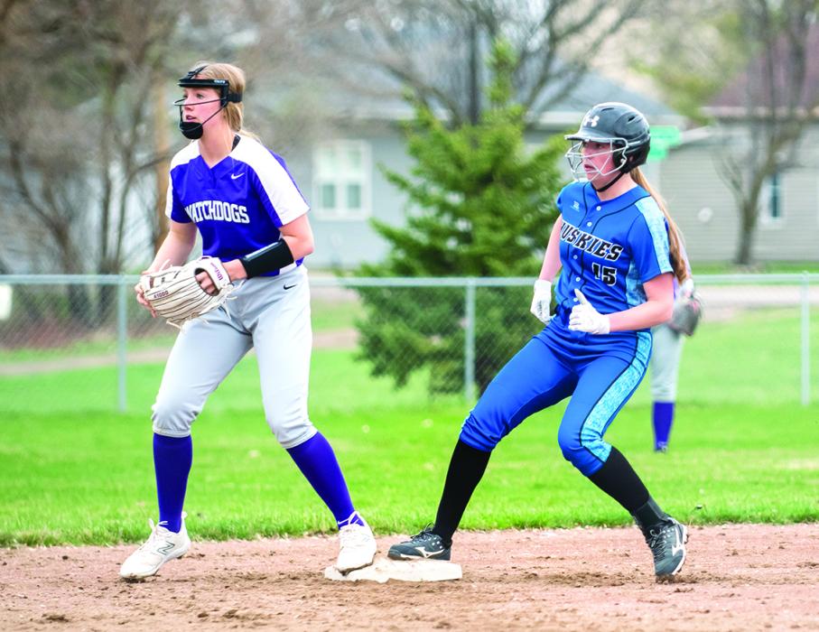Grace Schuh, right, safely stole 2nd base against Beresford April 14 in Elk Point. Photo by Peterman Sports Photography • stevepeterman5@gmail.com