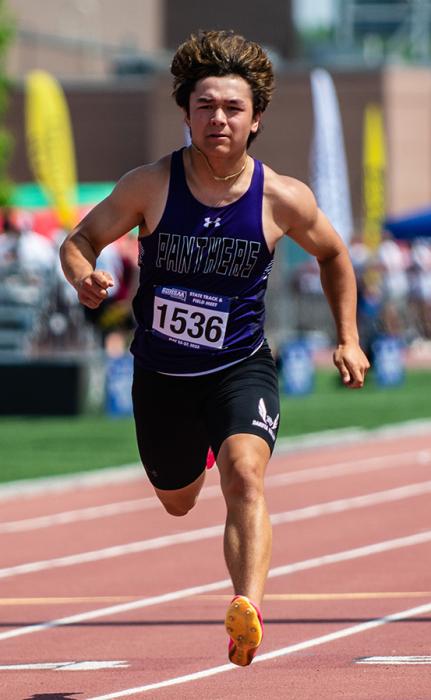 Jackson Boonstra competed in the 100m and 200m dashes. He placed 12th and 21st, respectively in the preliminaries.