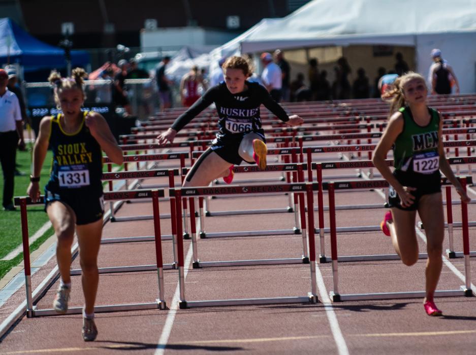 Lauren McDermott took 8th place in the 100m Hurdles and 6th place in the 300m Hurdles. Photos by Peterman Sports Photography • stevepeterman5@gmail.com