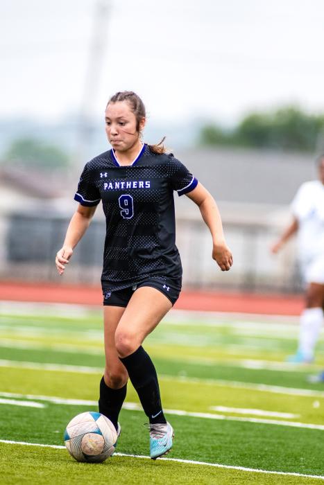 Izzy Mijangos scores the last goal for the Panthers against Garretson Sept. 9. Photo by Peterman Sports Photography stevepeterman5@gmail.com