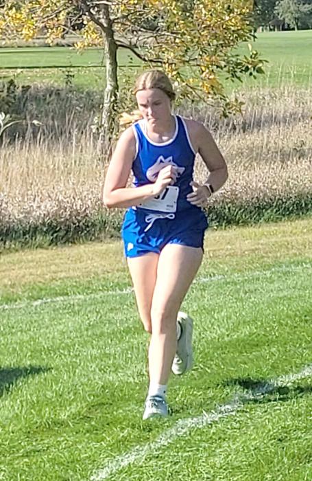 Alexis Wall was the lone Husky running in the Girls Varsity 5K races. Photo by Kelly Riibe • times2reporter@gmail.com