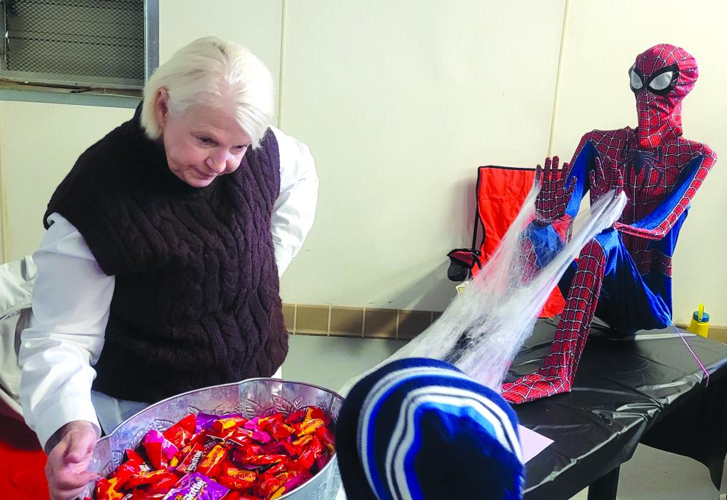 Peoples Bank had a “Candyland” station for North Sioux City’s Trunk or Treat on Oct. 29. Photo by Kelly Riibe • times2reporter@gmail.com