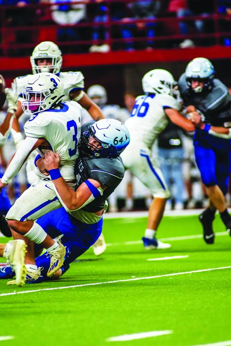 Evan Fornia had a huge stop in the 4th quarter on a third down conversion and forced Hot Springs to punt the ball. Photo by Peterman Sports Photography stevepeterman5@gmail.com