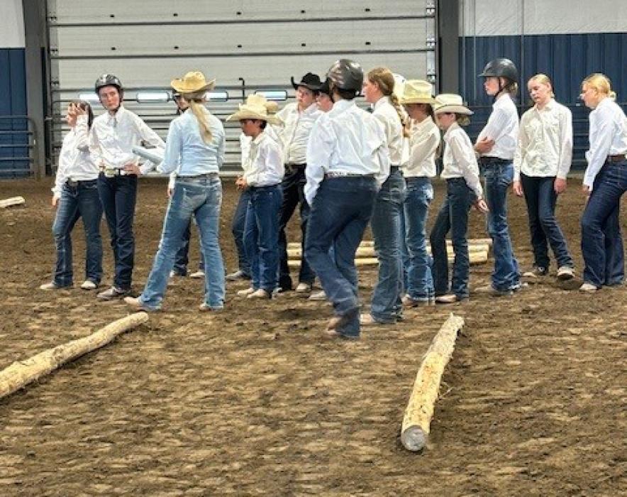 Judge Sherri Kennedy shows exhibitors the course and what’s expected in the Ranch Riding division.