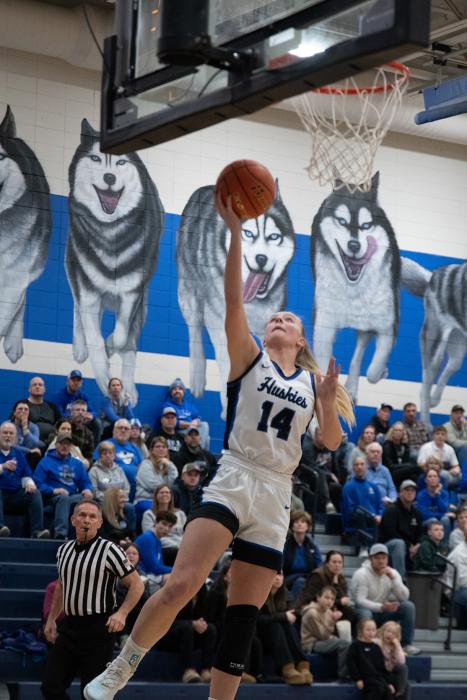 Bentlee Kollbaum had 20 points in EPJ’s home game versus Vermillion.