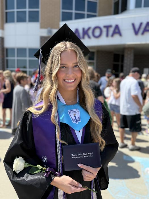 Abigail Burhoop, a recent DV graduate, is a semifinalist for the US Presidential Scholars Program for 2025.