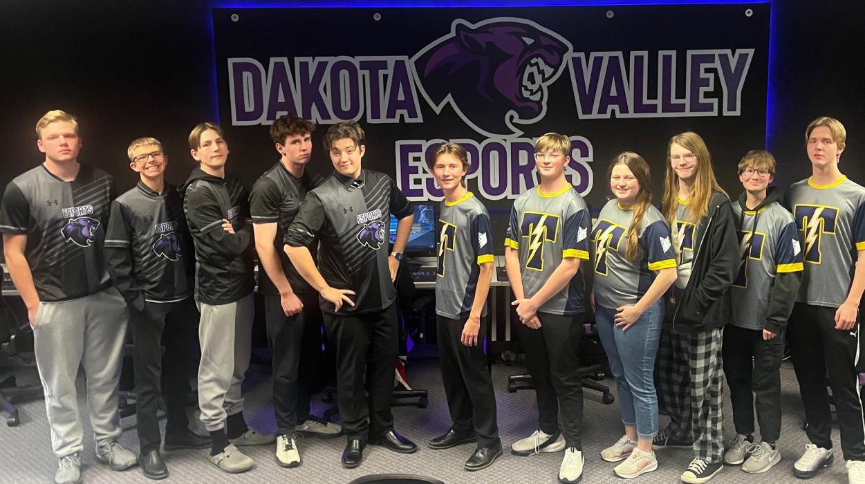 Dakota Valley hosted Tea Area Schools for an in‑person esports competition on Dec. 4, 2025. From left: Michael Todd, Nathan Rathgeber, Landon Greene, Ethan Kimsey, Hunter Wood, Jaxon Jo‑hanneson, Ben Grunewaldt, Vanessa Halling, Henrik Rimmer, Kiarra Osterman and Colton Rimmer. Submitted photo