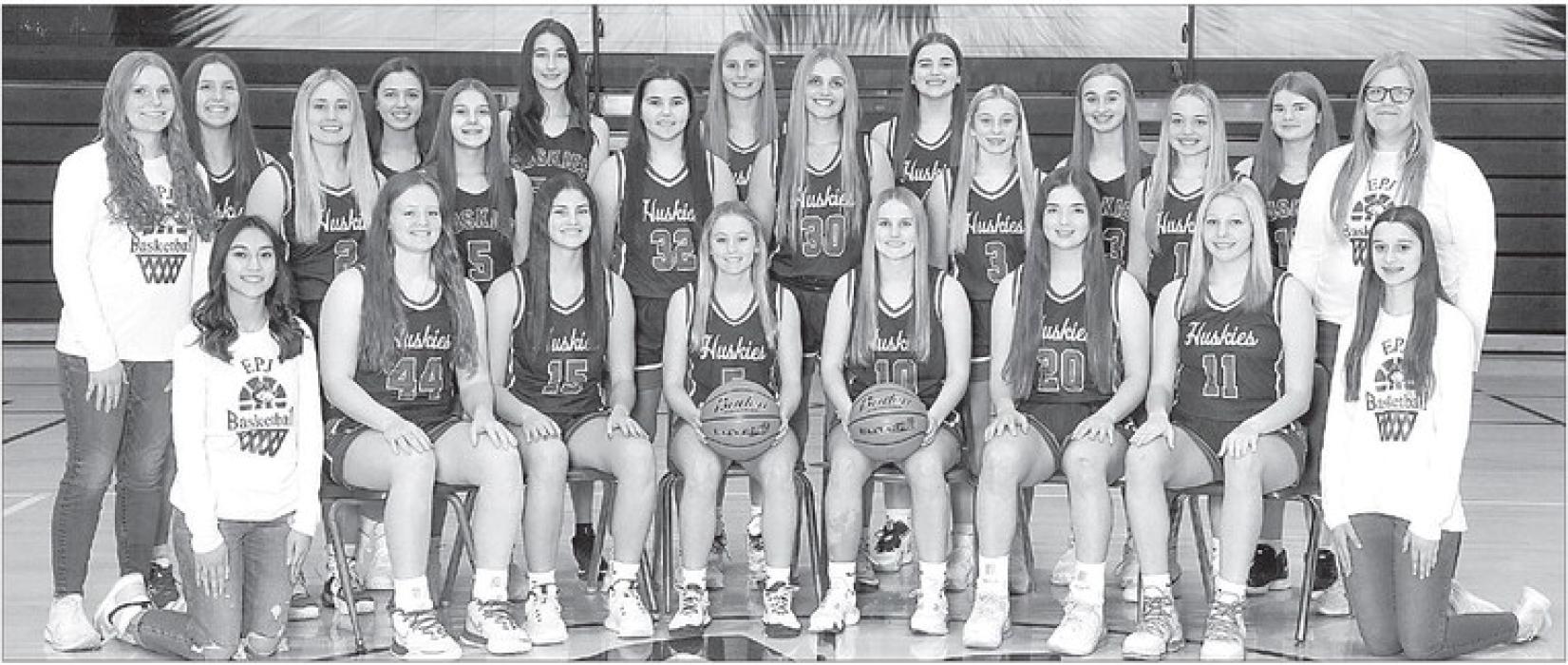 The 2022-23 Huskies for the Girls Basketball team are, front from left, Alexis Ludwigs, Josie Curry, Danica Torrez, Alyssa Chytka, Hannah Nearman, Linley Schmitz, Grace Peed and Chloe Niles; middle, Grace Schuh, Molly Geary, Skyler Stein, Courtney Brewer, Elise Fornia, Makinley Hammitt, Kaitlyn VanRoekel and Teri Moreland; and back, Cera Schmitz, Paige Jacobs, Chloe Hunter, Bentlee Kollbaum, Ashley Brewer, Kylee Pierce and Samantha Marx. Photo by Peterman Sports Photography • stevepeterman5@gmail.com